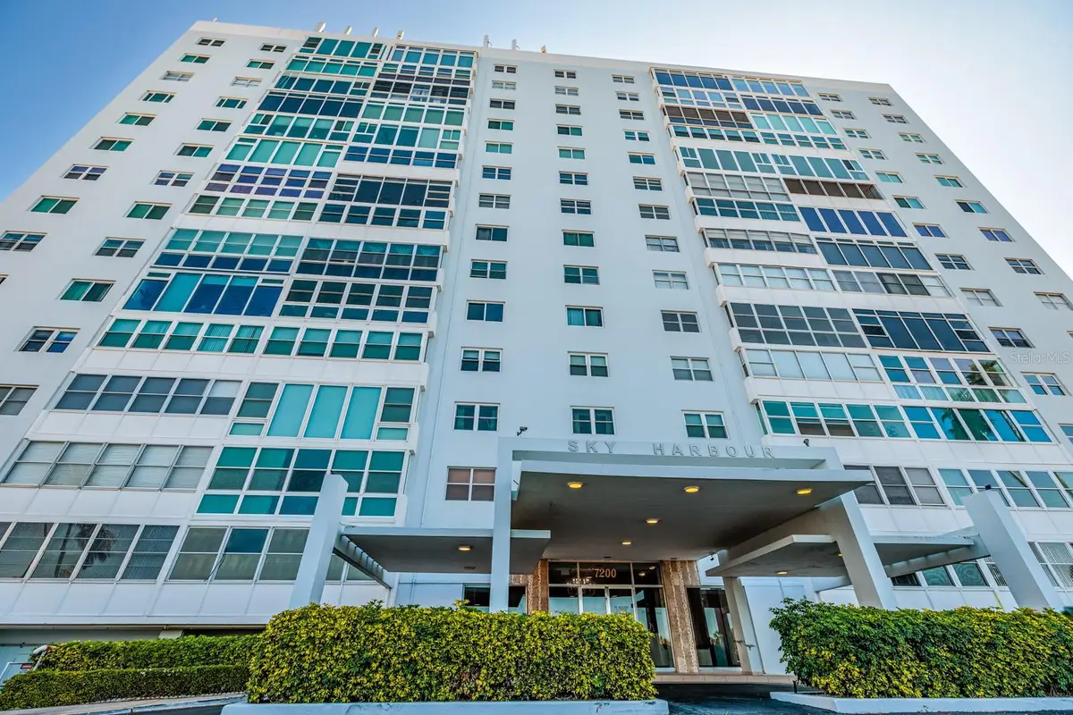 7200 Sunshine Skyway Lane S #3D, Saint Petersburg, FL 33711 - #1