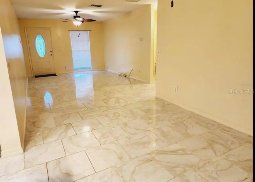 1918 Crown Park Dr, Valrico, FL 33594 - Image #3