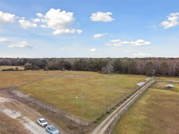 25705 Armenian Lane, WESLEY CHAPEL, FL 33544