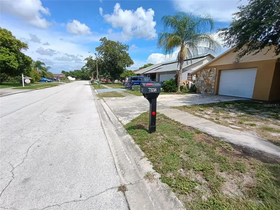 7338 Foxbloom Drive, Port Richey, FL 34668 - Image #2