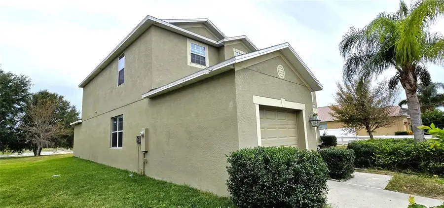 2432 Cumberland Cliff Drive, Ruskin, FL 33570 - Image #2