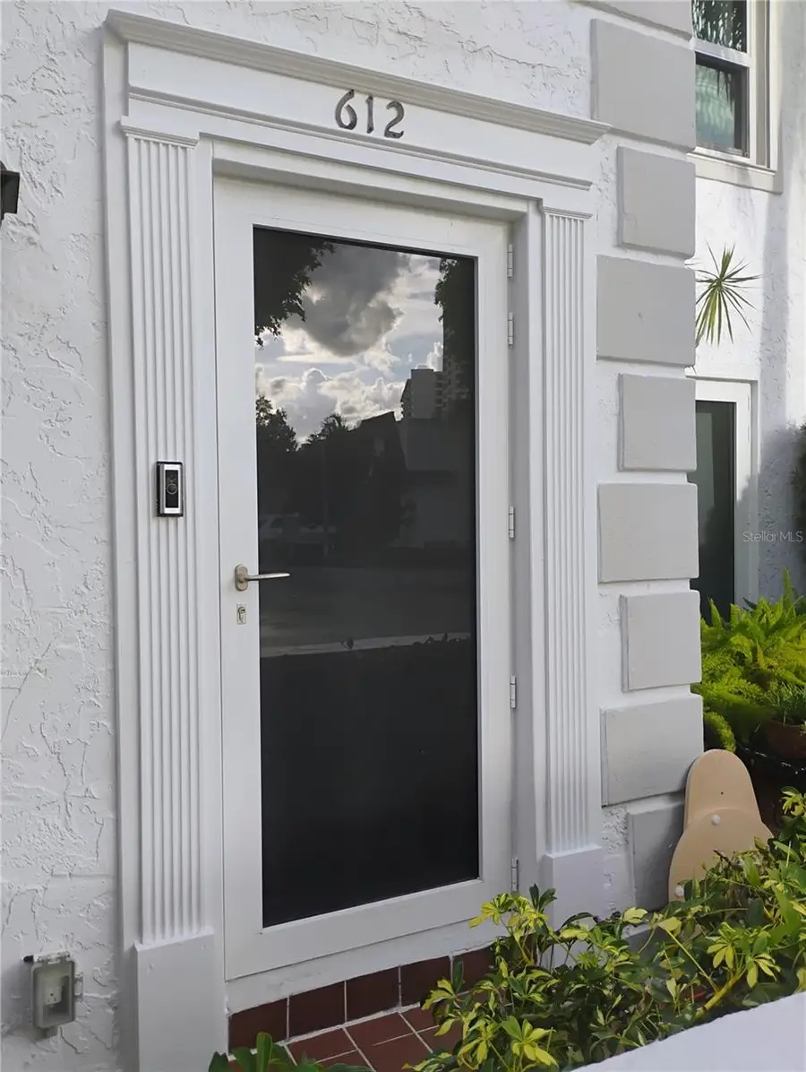 612 NE 27th Avenue, Hallandale Beach, FL 33009 - Image #2