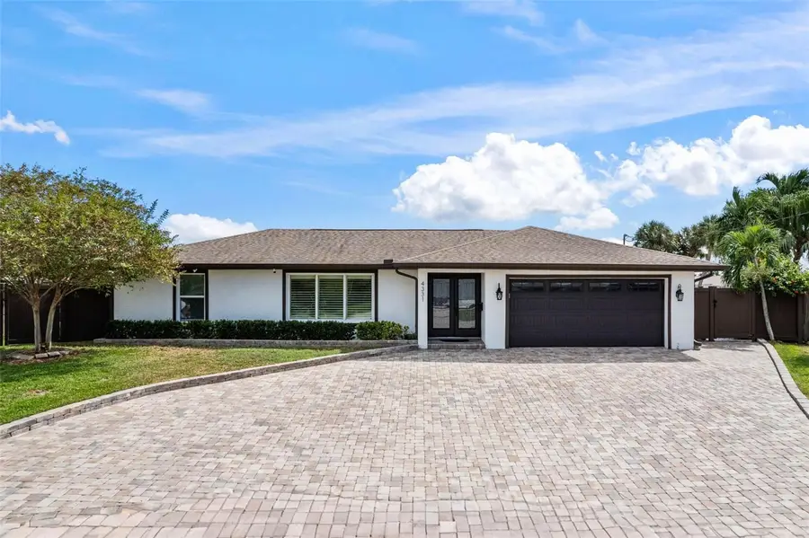 4331 13th Way Ne, Saint Petersburg, FL 33703 - Image #2