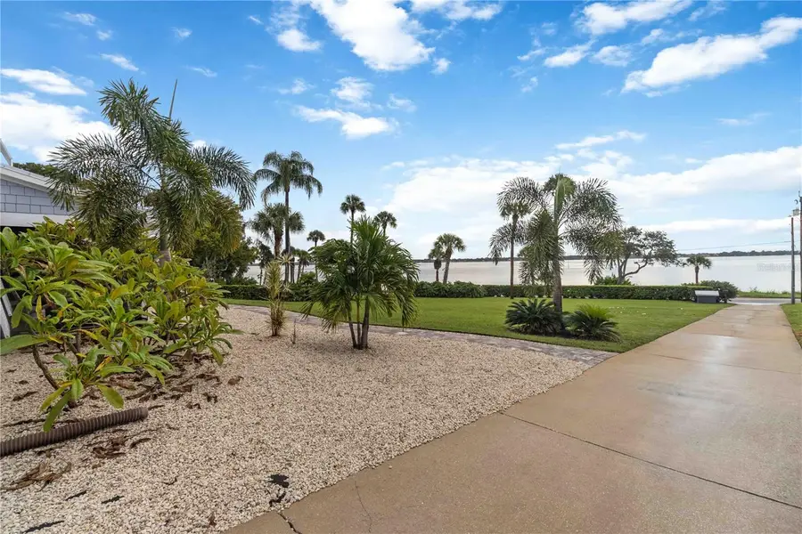 711 N Indian River Drive, Cocoa, FL 32922 - Image #2