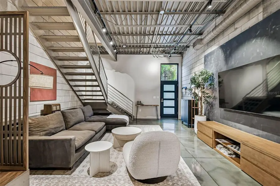 2505 W Azeele Street, Tampa, FL 33609 - Image #2