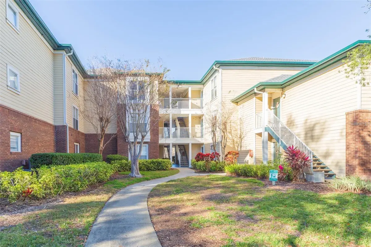 4211 Chatham Oak Court #107, Tampa, FL 33624 - Image #1