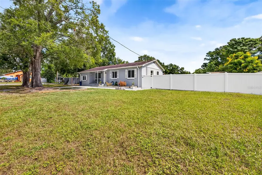 10111 N 17th Street, Tampa, FL 33612 - Image #2