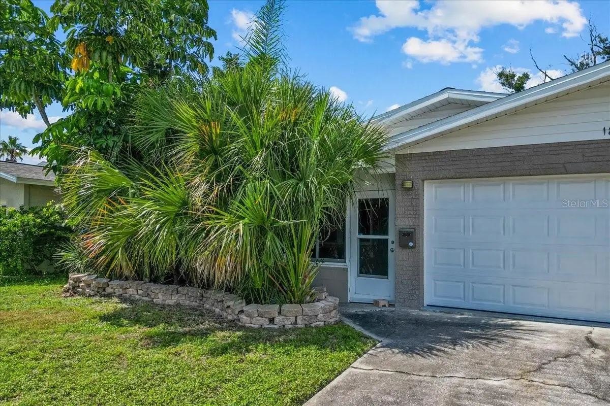 1889 Montana Avenue Ne, Saint Petersburg, FL 33703 - Image #1