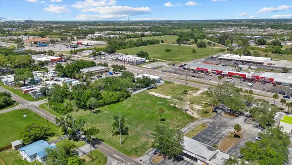 610 N Us Highway 41, RUSKIN, FL 33570