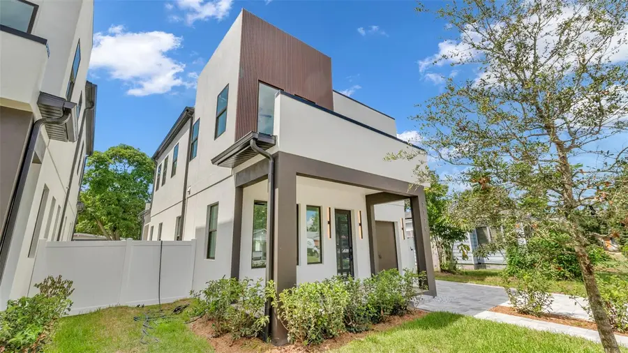 3320 Tarlton Street N, Saint Petersburg, FL 33713 - Image #2