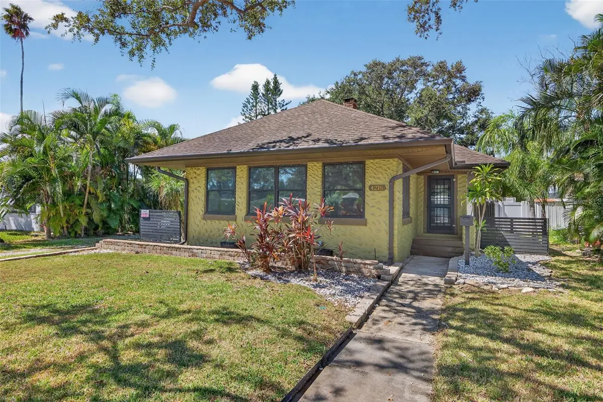 4218 Harrisburg Street Ne, Saint Petersburg, FL 33703 - Image #1