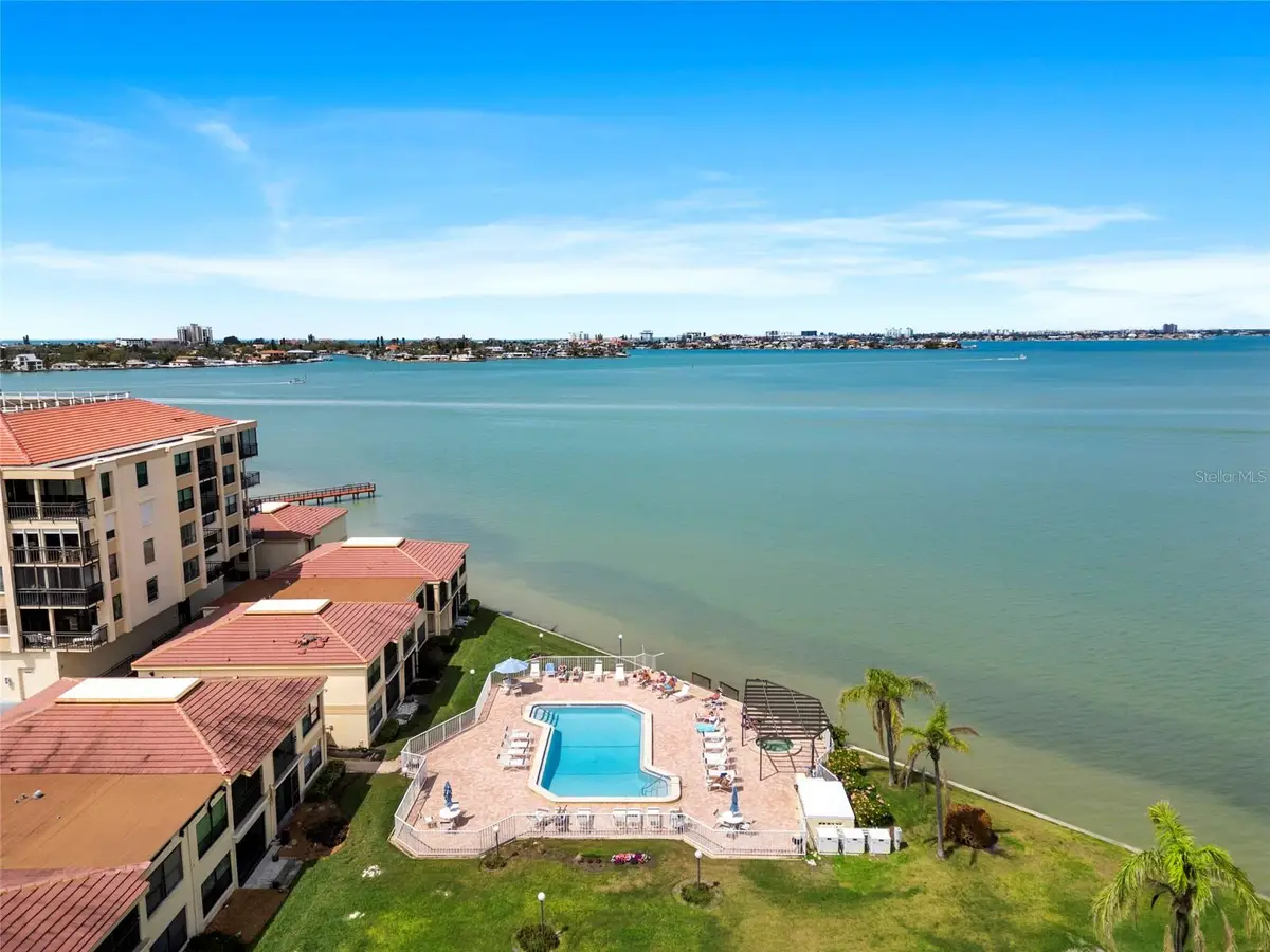 6140 Sun Boulevard #7, Saint Petersburg, FL 33715 - Image #1