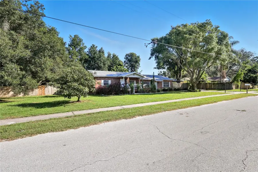 403 Euclid Avenue, Seffner, FL 33584 - Image #2