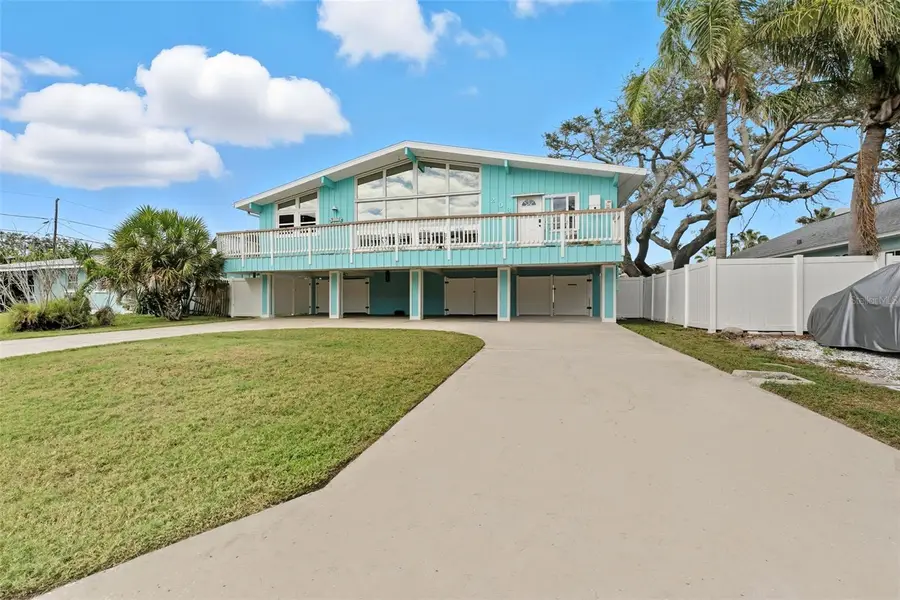 208 Bates Avenue, Indian Rocks Beach, FL 33785 - Image #2