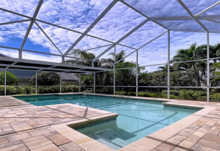 2732 Resnik Circle E, Palm Harbor, FL 34683 - Image #2