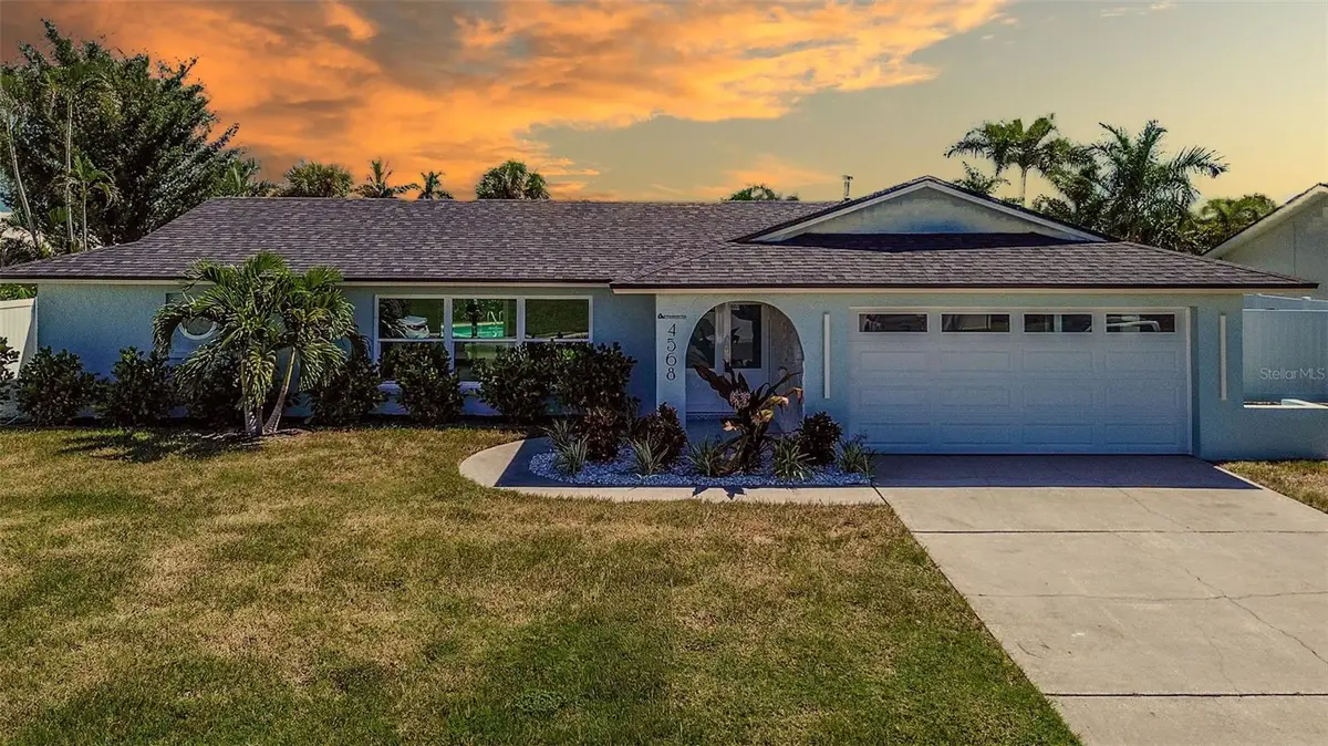 4568 40th Street S, Saint Petersburg, FL 33711 - Image #1
