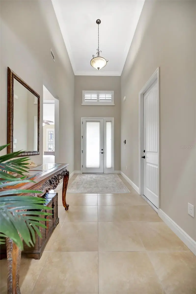 417 Bahama Grande Boulevard, Apollo Beach, FL 33572 - Image #3