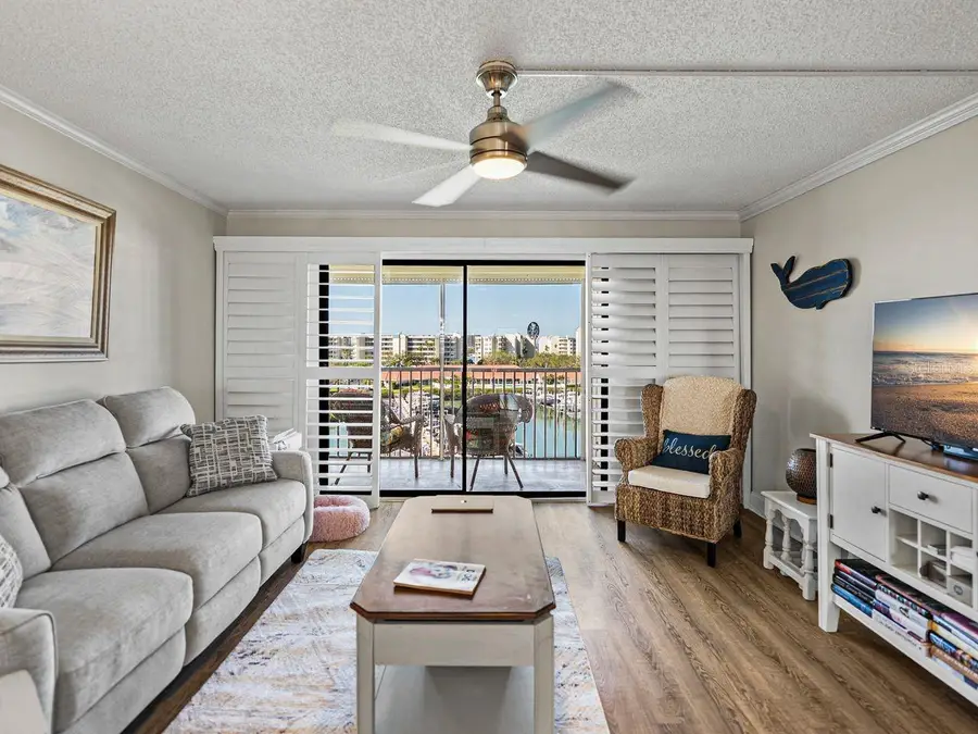 7600 Sun Island Drive S #703, South Pasadena, FL 33707 - Image #3