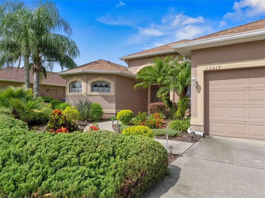 13217 Thoroughbred Drive, Dade City, FL 33525 - Image #2