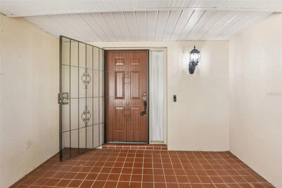1503 Laughton Place #206, Sun City Center, FL 33573 - Image #2