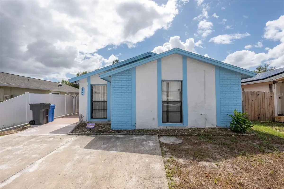 9120 Sandcroft Court, Tampa, FL 33615 - Image #1