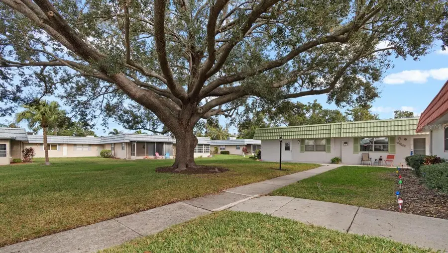 1802 Bedford Lane #2, Sun City Center, FL 33573 - Image #2