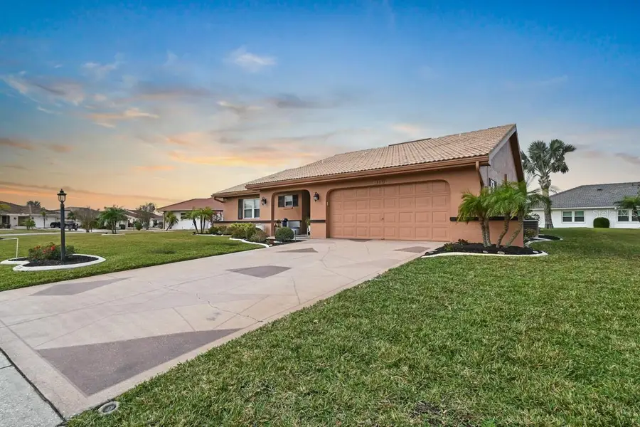 1809 Wolf Laurel Drive, Sun City Center, FL 33573 - Image #2