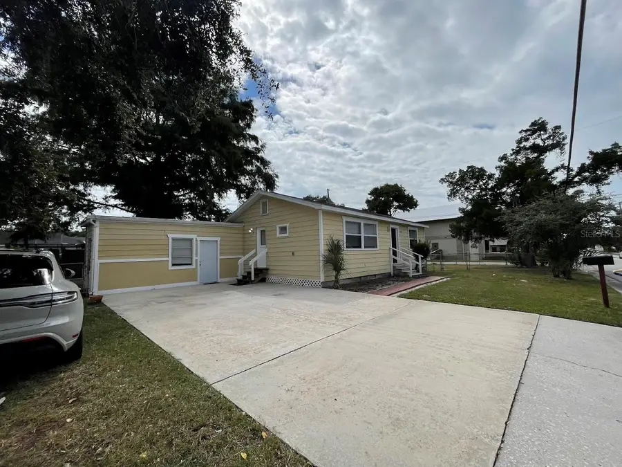901 Woodlawn Street, Clearwater, FL 33756 - Image #3