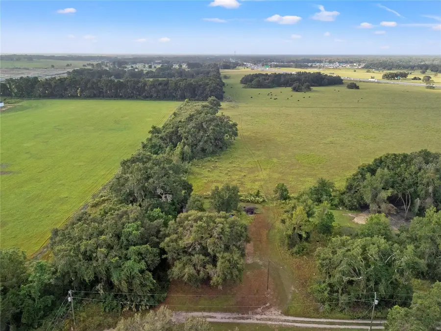 9228 NE 7th Path, Wildwood, FL 34785 - Image #2