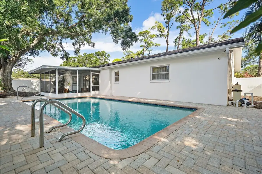 1400 88th Avenue N, Saint Petersburg, FL 33702 - Image #3