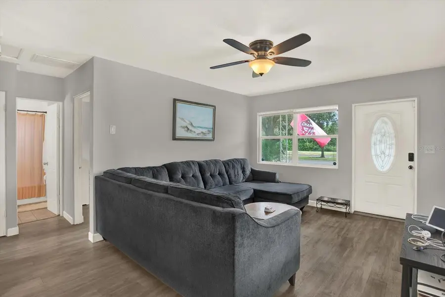 727 54th Avenue N, Saint Petersburg, FL 33703 - Image #3