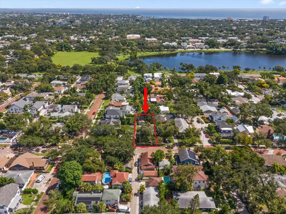 1925 8th Street N, Saint Petersburg, FL 33704 - Image #1