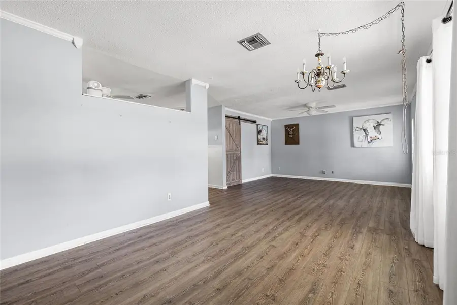 5900 1st Street N, Saint Petersburg, FL 33703 - Image #3