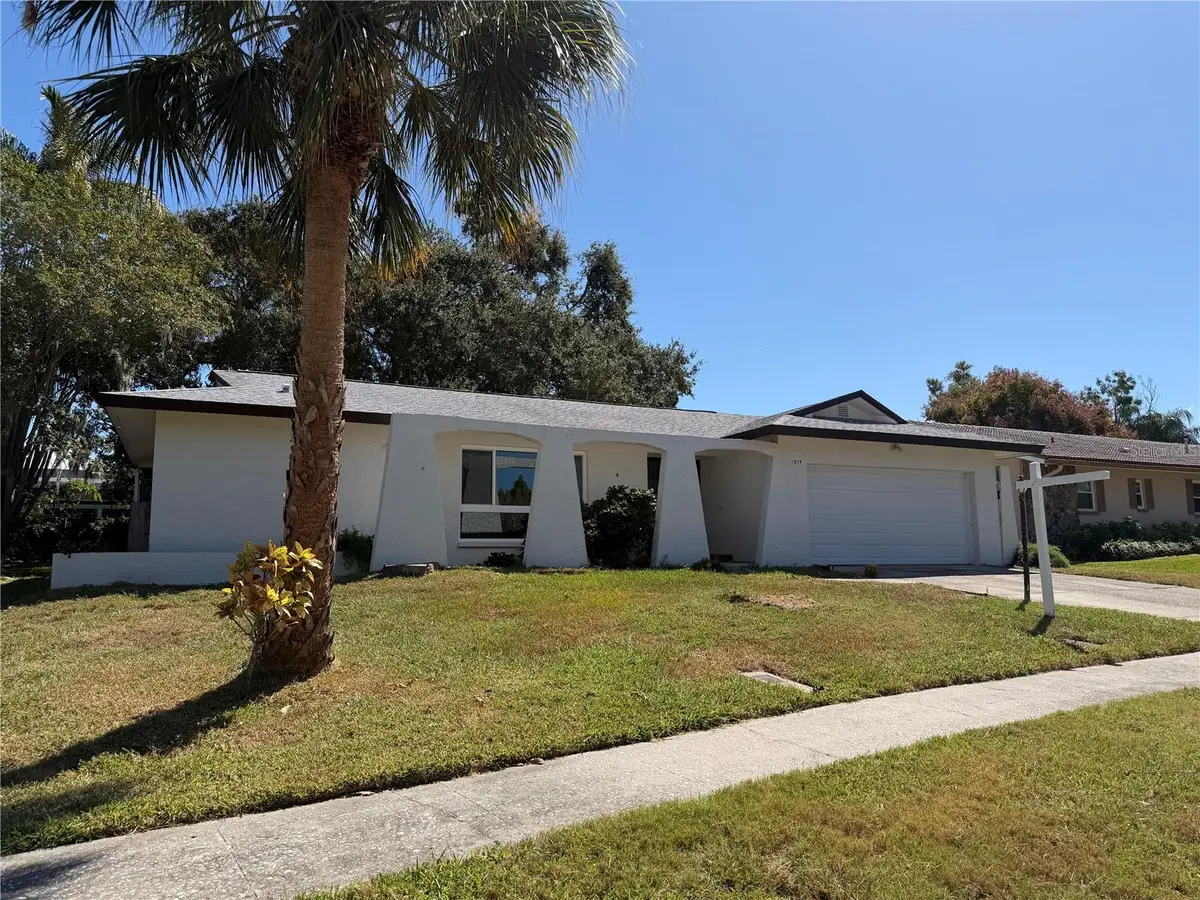 1215 Alameda Avenue, Clearwater, FL 33759 - Image #1