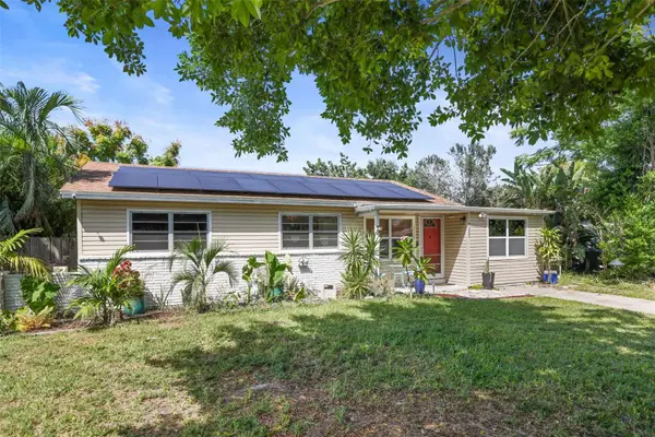 7000 13th Street N, ST PETERSBURG, FL 33702