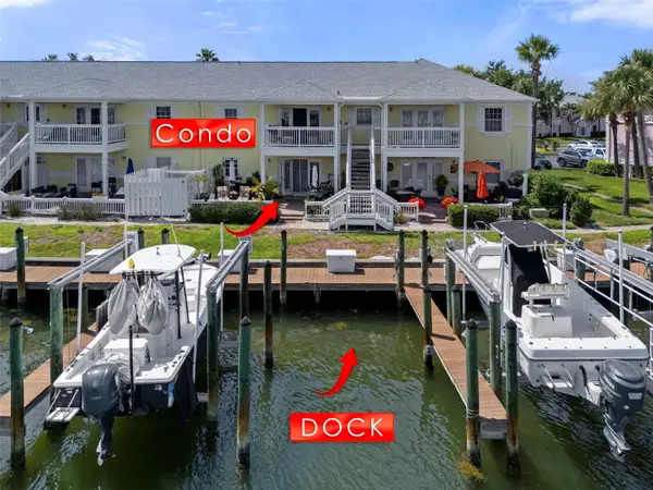 5174 Beach Drive Se #B, ST PETERSBURG, FL 33705