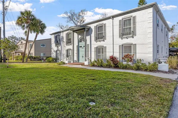 1330 Snell Isle Boulevard Ne #4, ST PETERSBURG, FL 33704