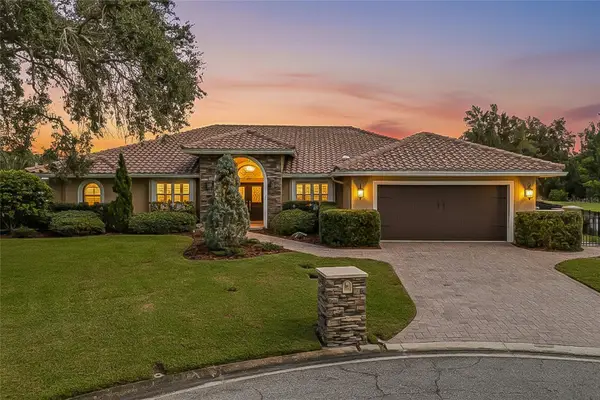 1080 Water Oak Court Ne, ST PETERSBURG, FL 33703