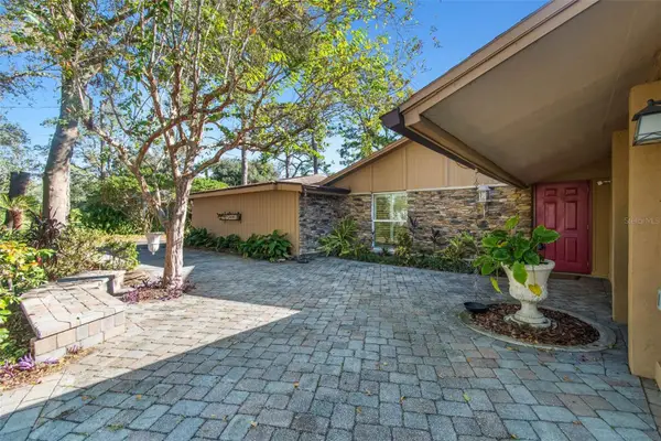 12905 N 52nd Street, TEMPLE TERRACE, FL 33617