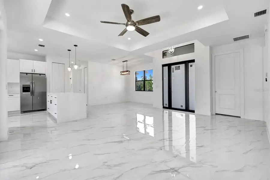 2002 E 10th Street, Lehigh Acres, FL 33936 - Image #3