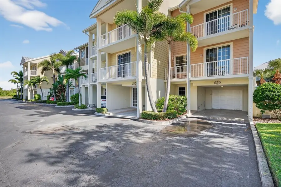 3257 Mangrove Point Drive, Ruskin, FL 33570 - Image #2