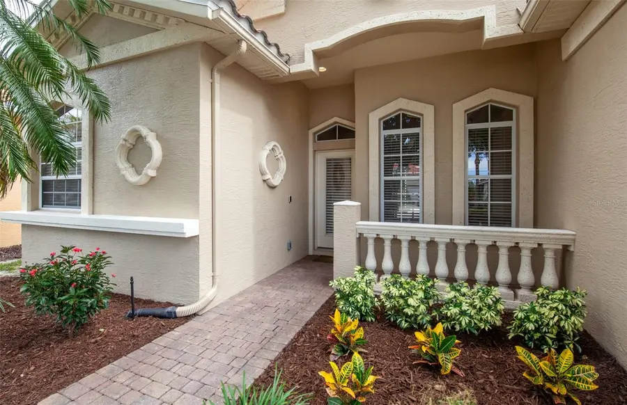 307 Rio Terra, Venice, FL 34285 - Image #2