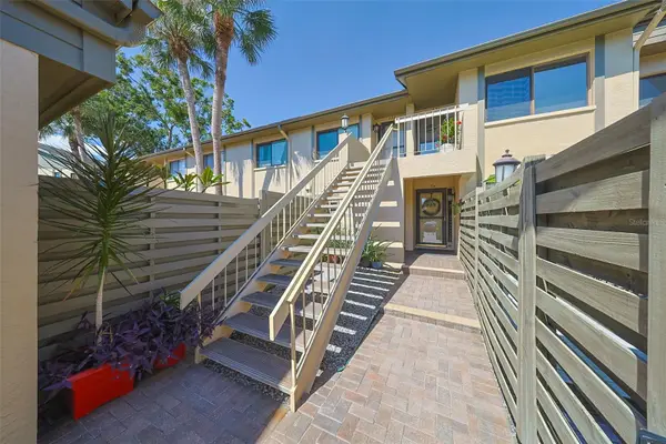 3165 Landmark Drive #713, CLEARWATER, FL 33761