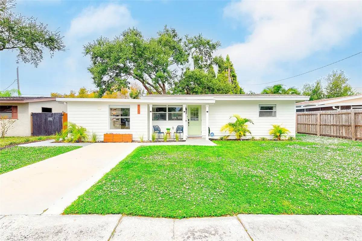 4703 W Wallace Avenue, Tampa, FL 33611 - Image #1