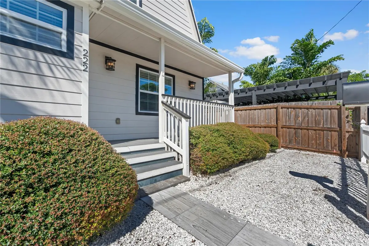 222 25th Street N, Saint Petersburg, FL 33713 - Image #1