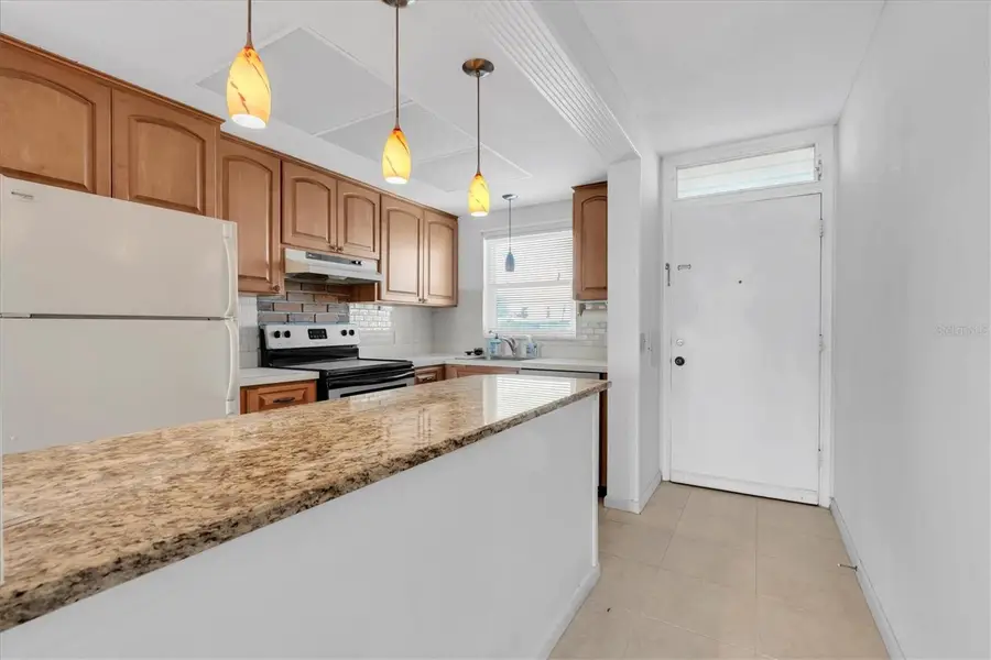 1847 Shore Drive S #202, South Pasadena, FL 33707 - Image #2