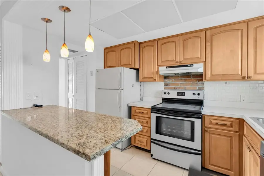 1847 Shore Drive S #202, South Pasadena, FL 33707 - Image #3