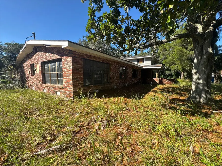 1106 NE 8th Avenue, Crystal River, FL 34428 - Image #3