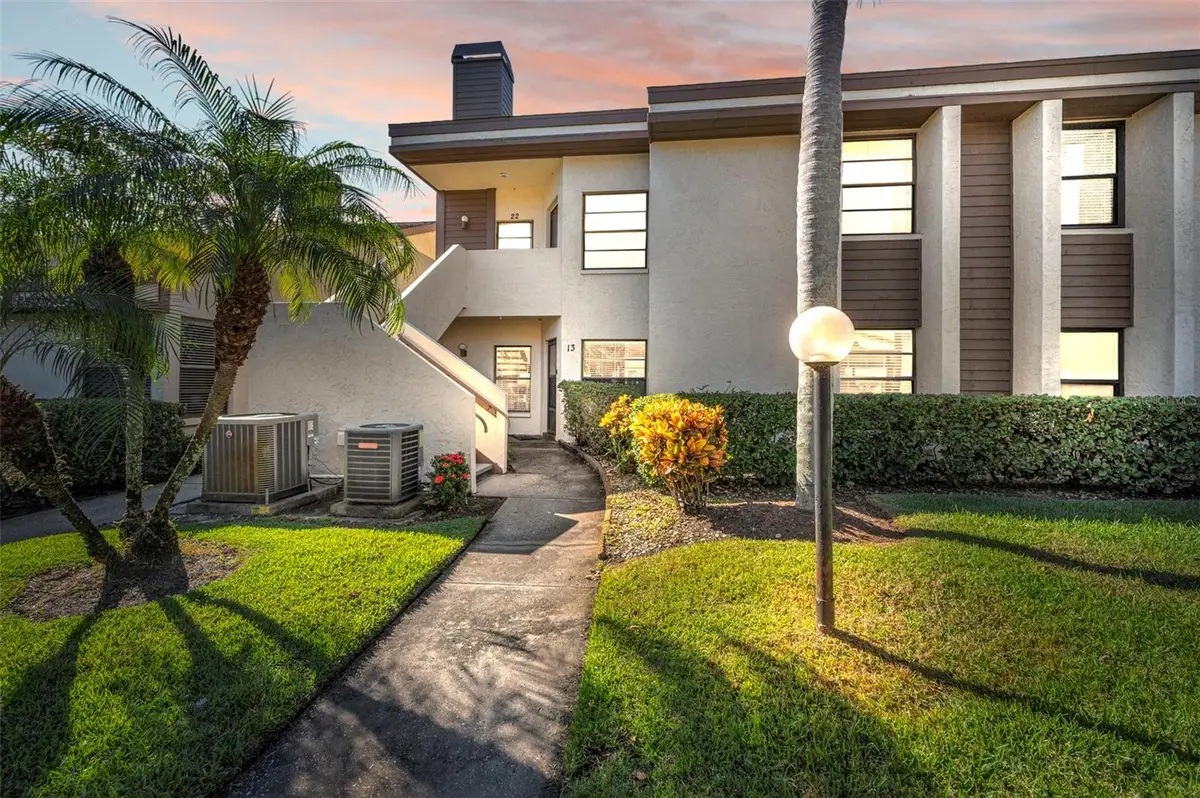 2850 Countrybrook Drive #13, Palm Harbor, FL 34684 - Image #1