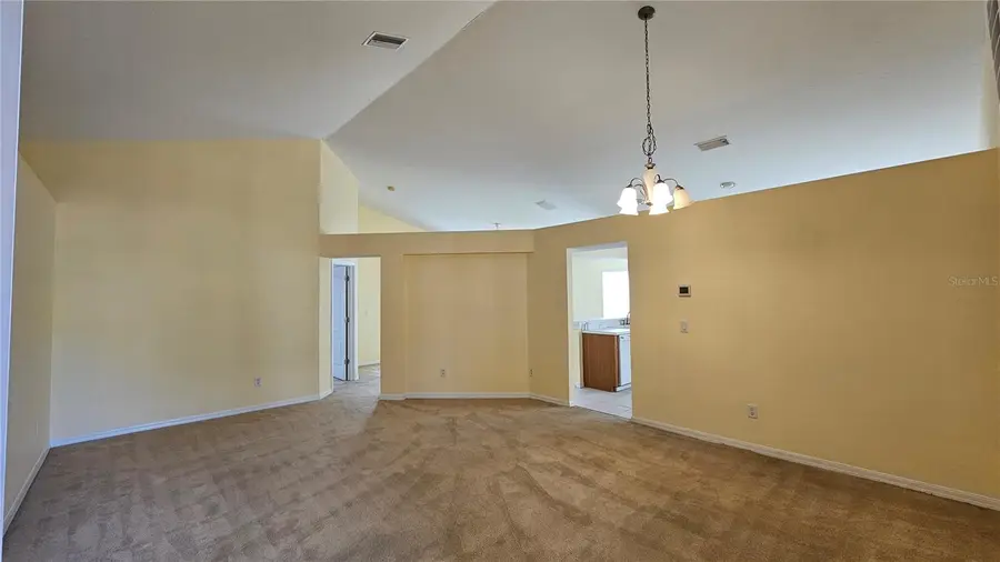 8527 Carriage Pointe Drive, Gibsonton, FL 33534 - Image #2